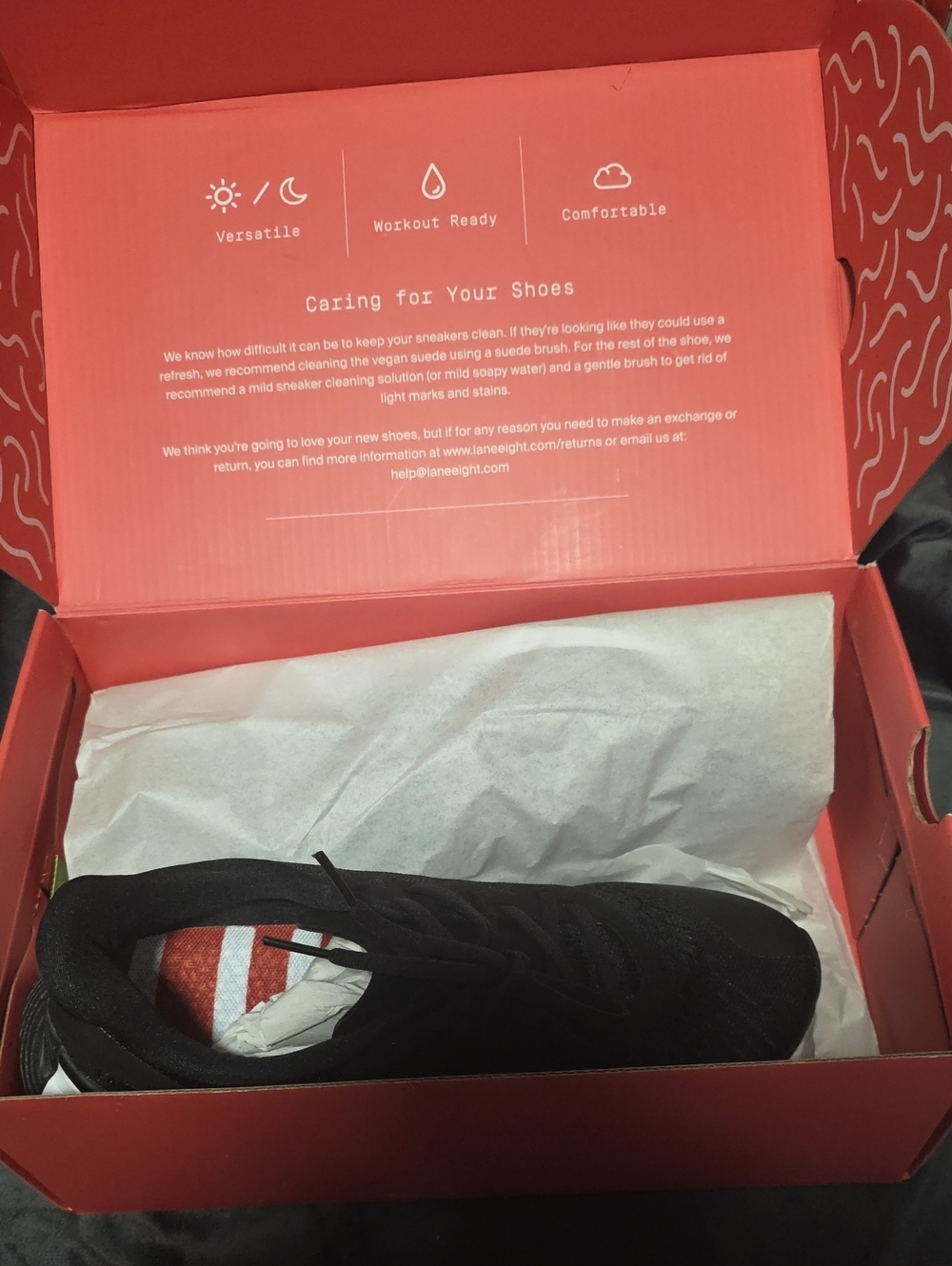 Men's Athletic Running Shoes - Black with Red Insole